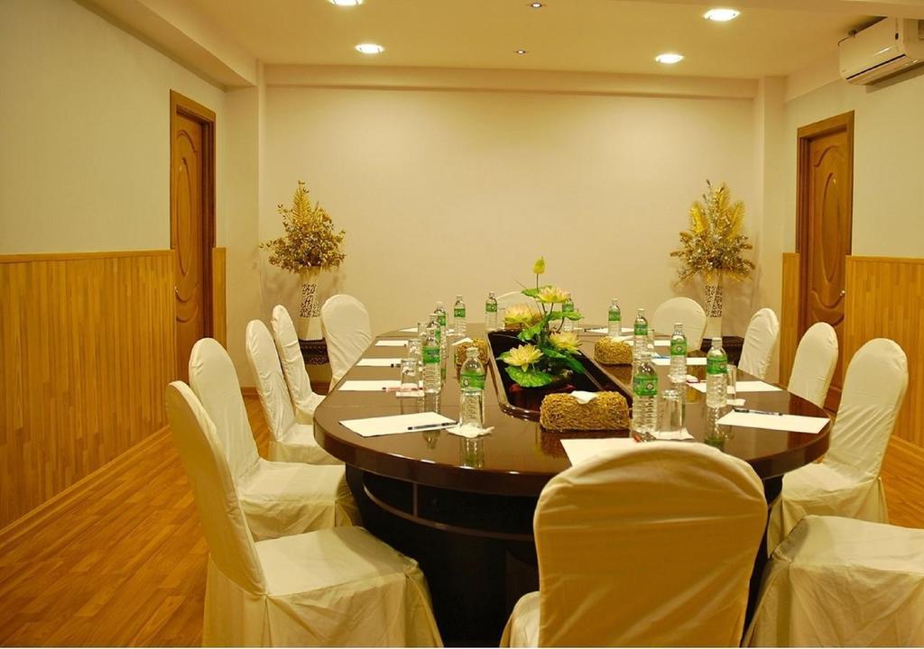 Hotel K Yangon Exterior foto