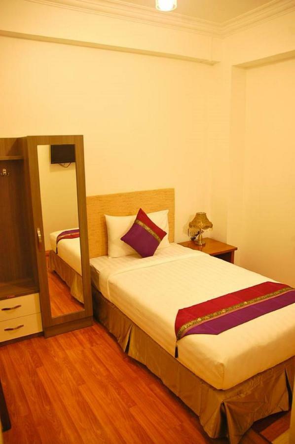 Hotel K Yangon Exterior foto